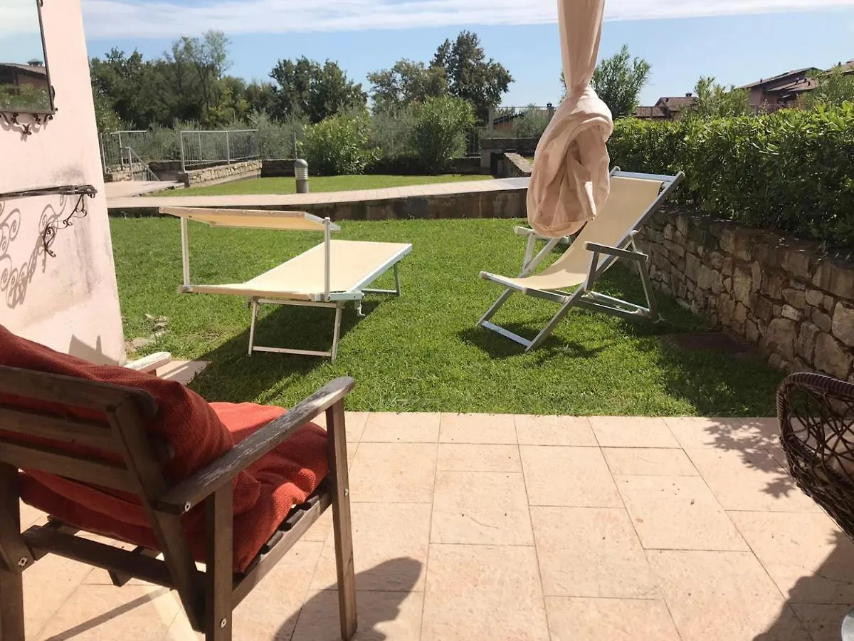 Luxury Apartments The Poet In Residence With Pool Manerba del Garda
