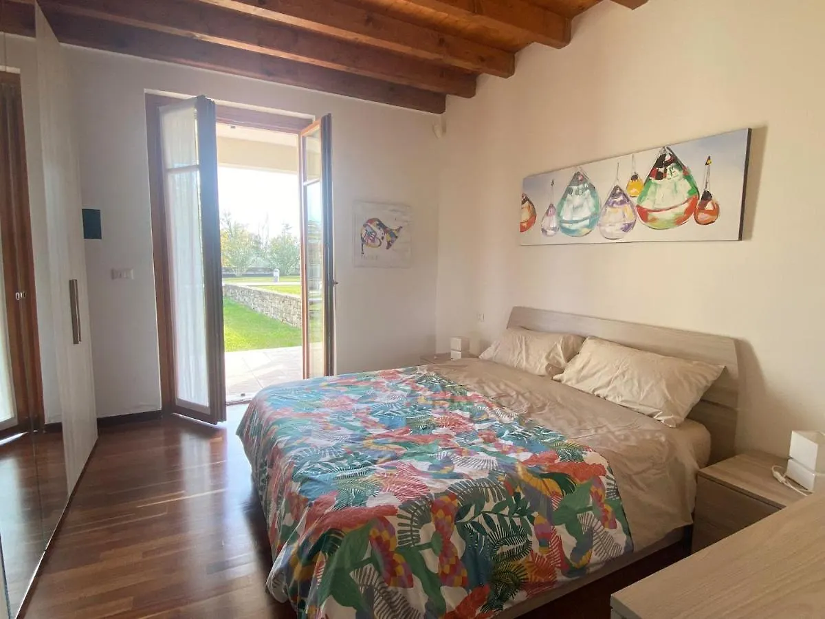 Luxury Apartments The Poet In Residence With Pool Manerba del Garda