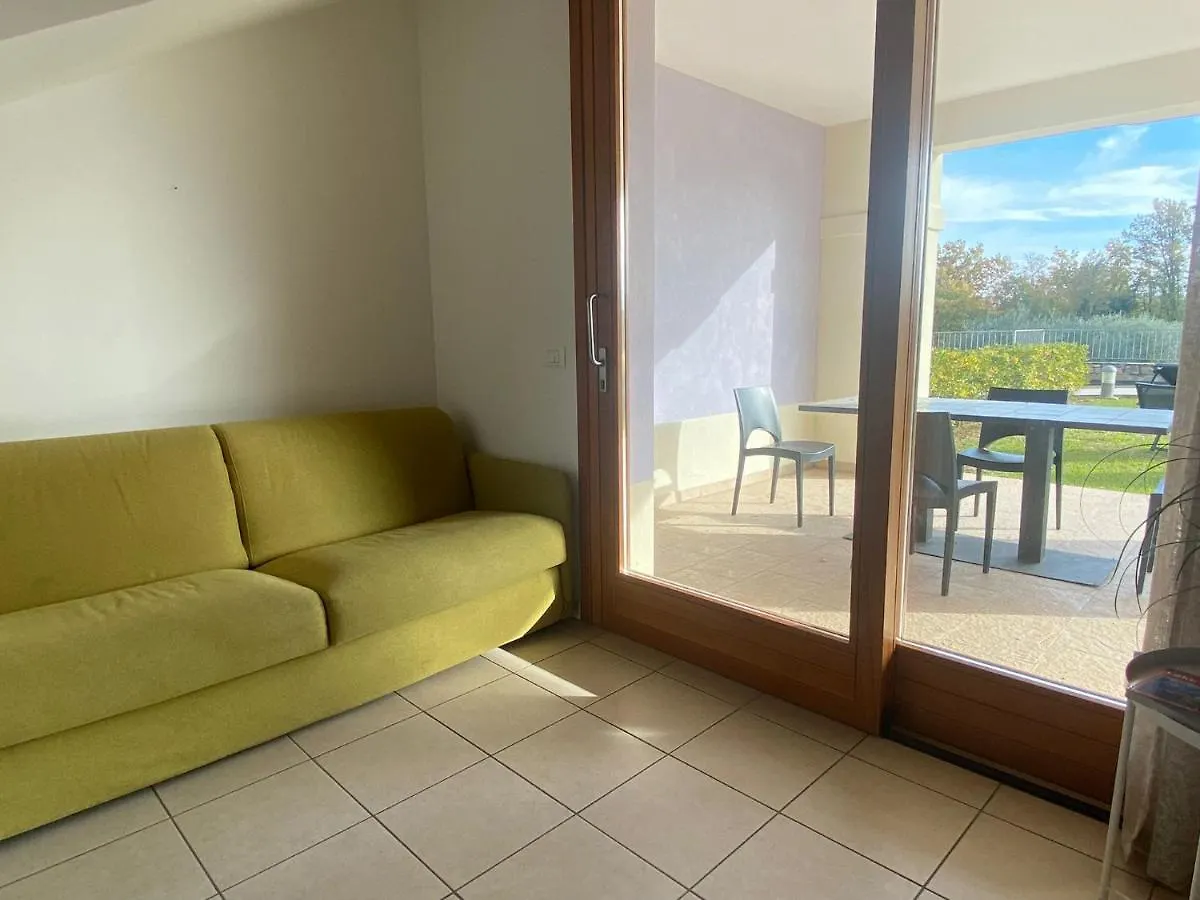 Luxury Apartments The Poet In Residence With Pool Manerba del Garda