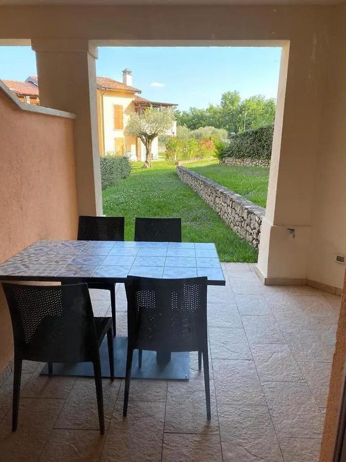 Luxury Apartments The Poet In Residence With Pool Manerba del Garda