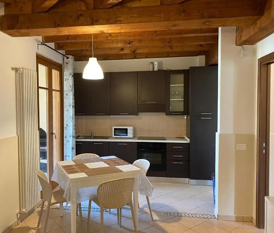 Luxury Apartments The Poet In Residence With Pool Manerba del Garda
