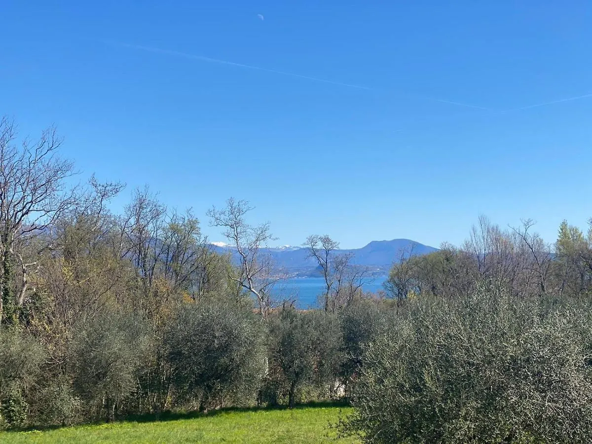 Luxury Apartments The Poet In Residence With Pool Manerba del Garda Italy